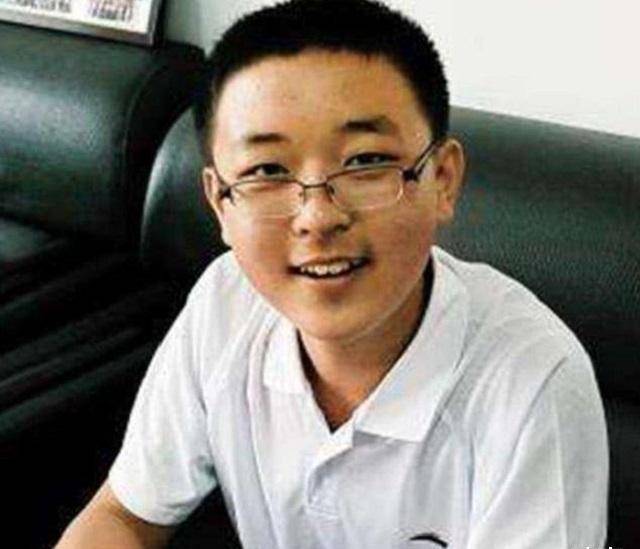 "神童"孙天瑞:13岁高考654分,为何拒北大选北航?_孩子_小时候_人生