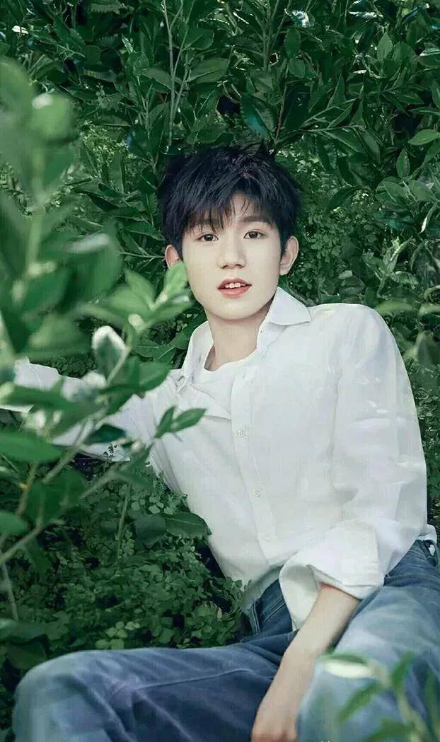 5年后,再看易烊千玺,王俊凯王源的各自境遇,差距显而易见