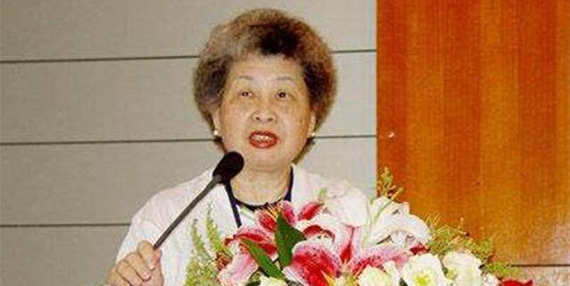 大师之妻胡美琦:比杨绛勇敢,比林徽因痴情_钱穆_传统_爱情