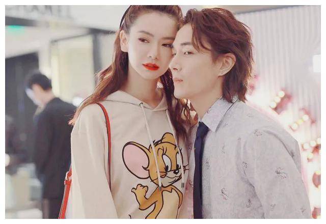 戚薇李承铉:共赴甜蜜人生,娱乐圈模范夫妻,典范之选._生活_孩子_爱情