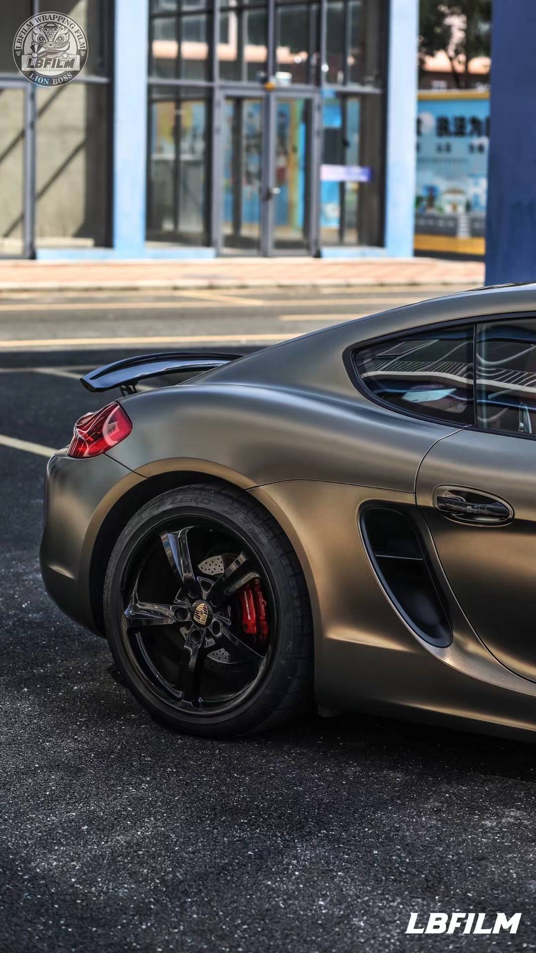 保时捷718caymans-lb改色膜电光金棕,一种尊贵典雅的造型_搜狐汽车