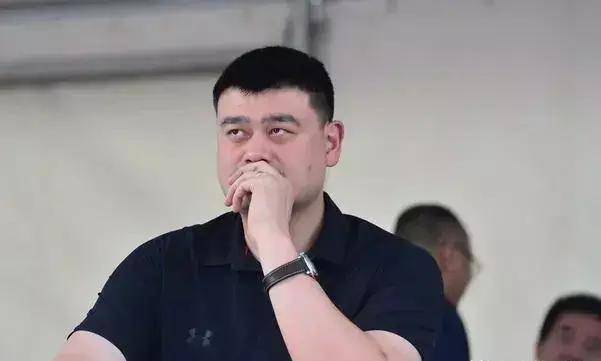 有媒体人士发帖表示,此前缺席亚洲杯预选赛的球员都将参加全明星赛.