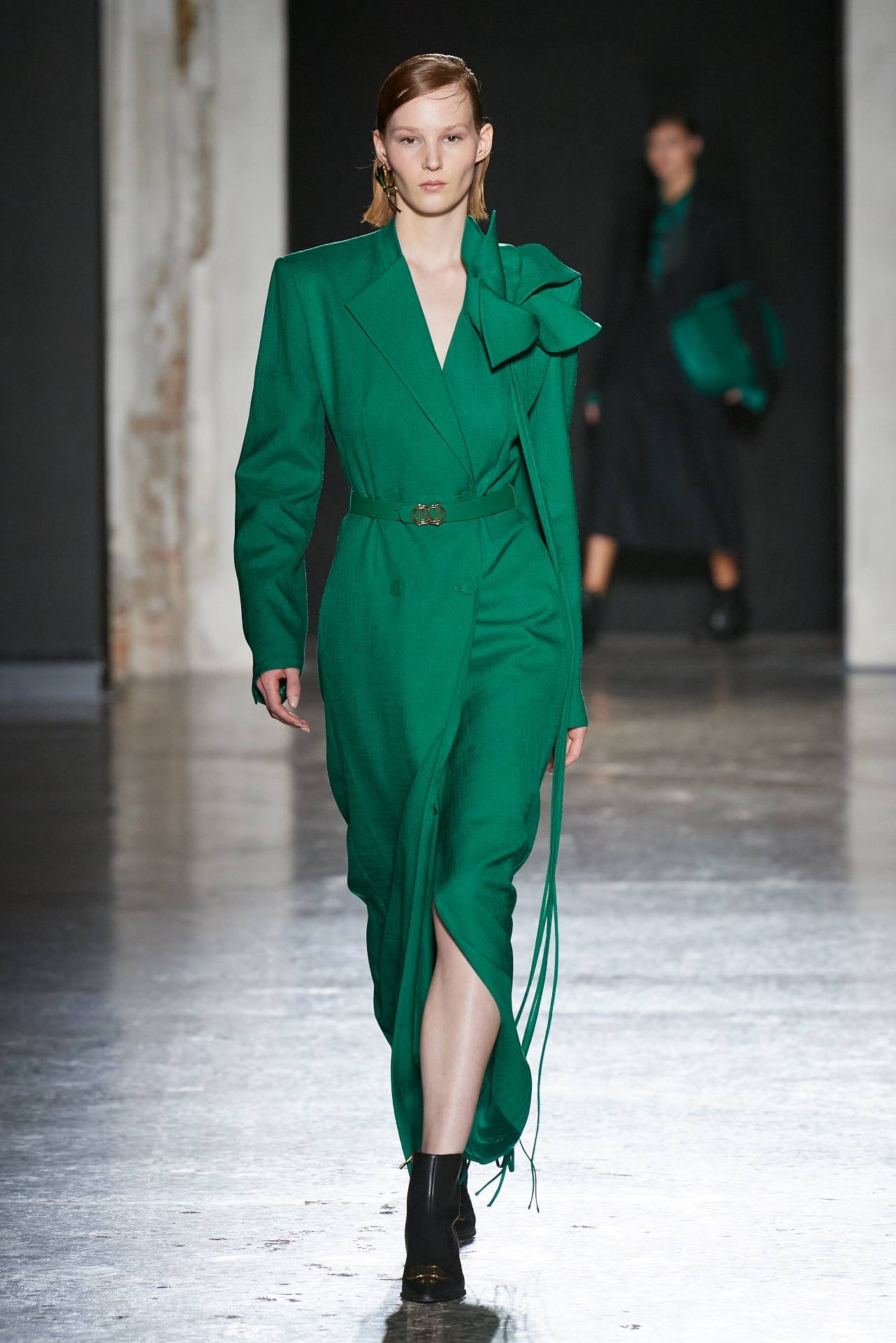 kavon 卡汶 《汉》中国知名女装设计师品牌kavon卡汶,创始人mary ho曾