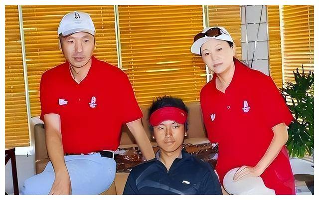 田秉毅和周继红,这对令人敬佩的夫妇,他们的坚韧,毅力和爱情故事感动