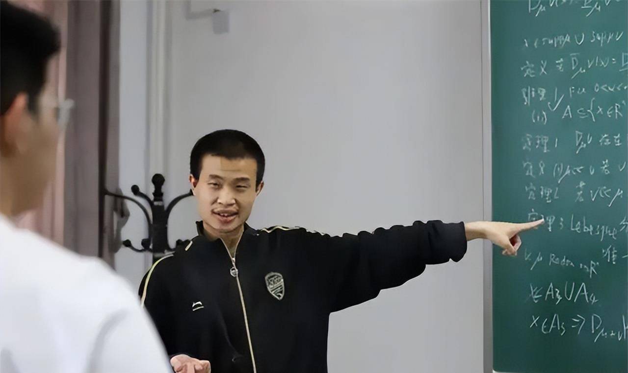 数学天才陶哲轩,8岁参加美国高考数学考760,24岁成为顶尖学教授_孩子