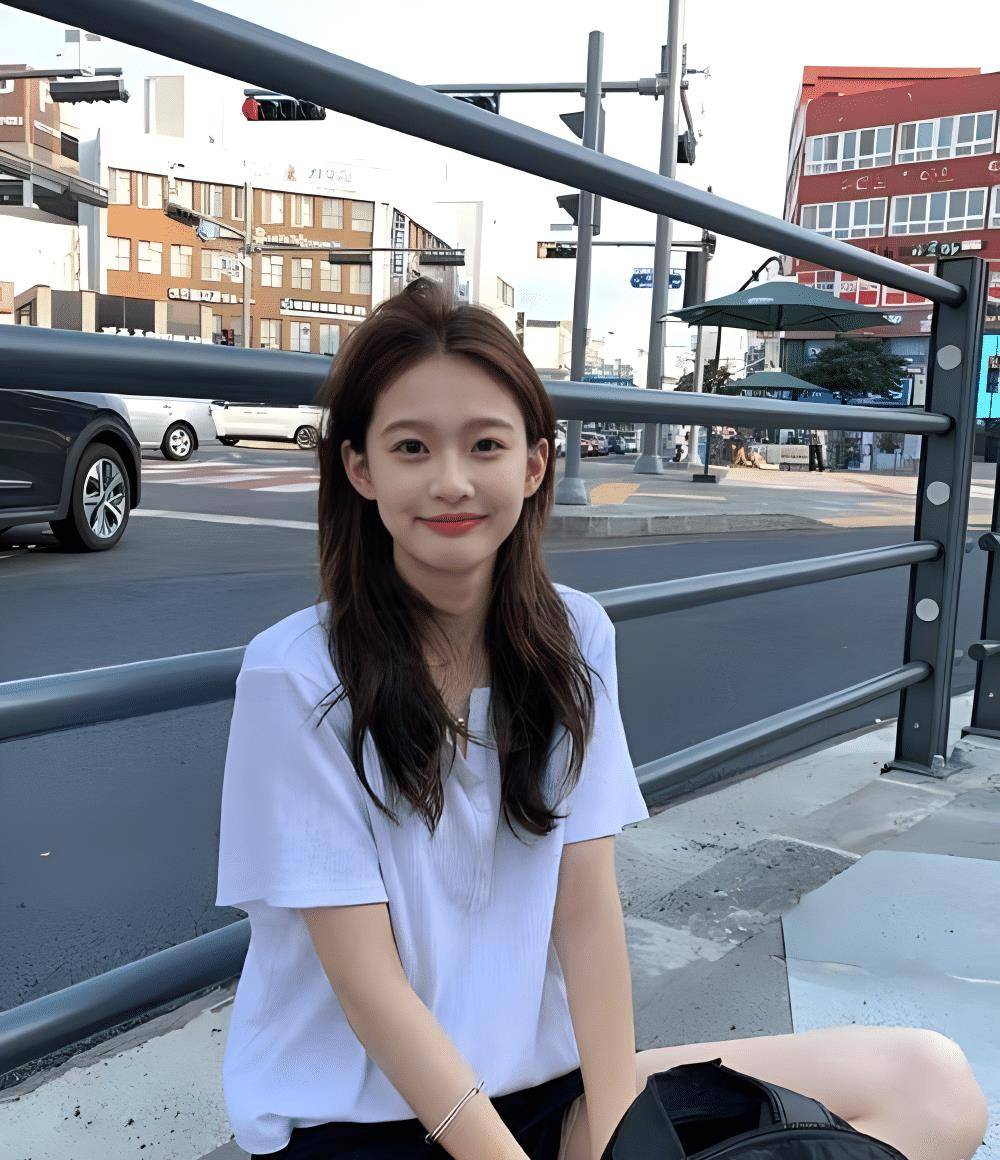 王思聪豪掷7万给女友买包,小羽重回思聪豪宅!