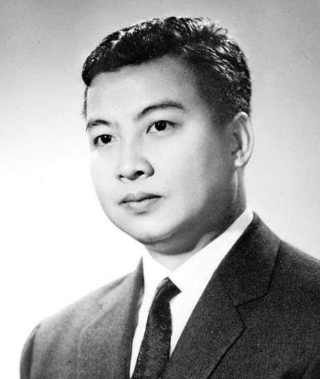 风流成性,27岁娶6妻,还有他13岁小姨和表妹_西哈努克_莫尼克_王室