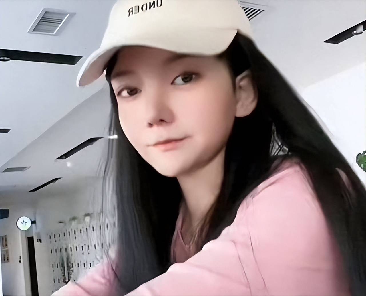 28岁电竞教练菲菲癌症离世!