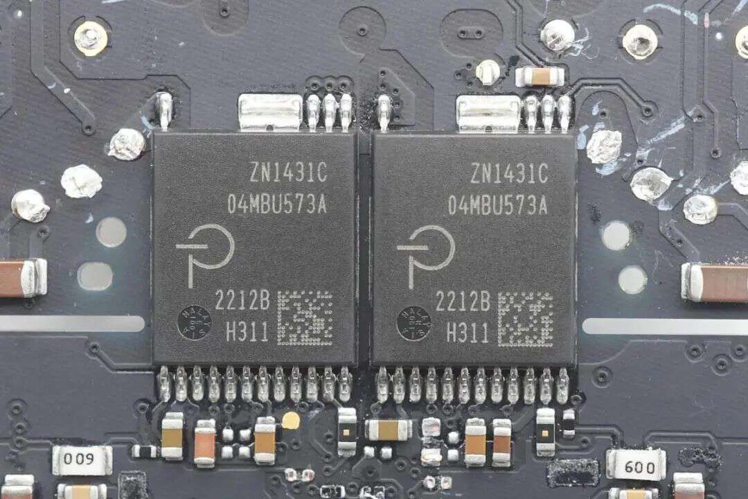 拆解,刷新功率密度新高度相关阅读:pi sc1998c为innoswitch3-pro系列