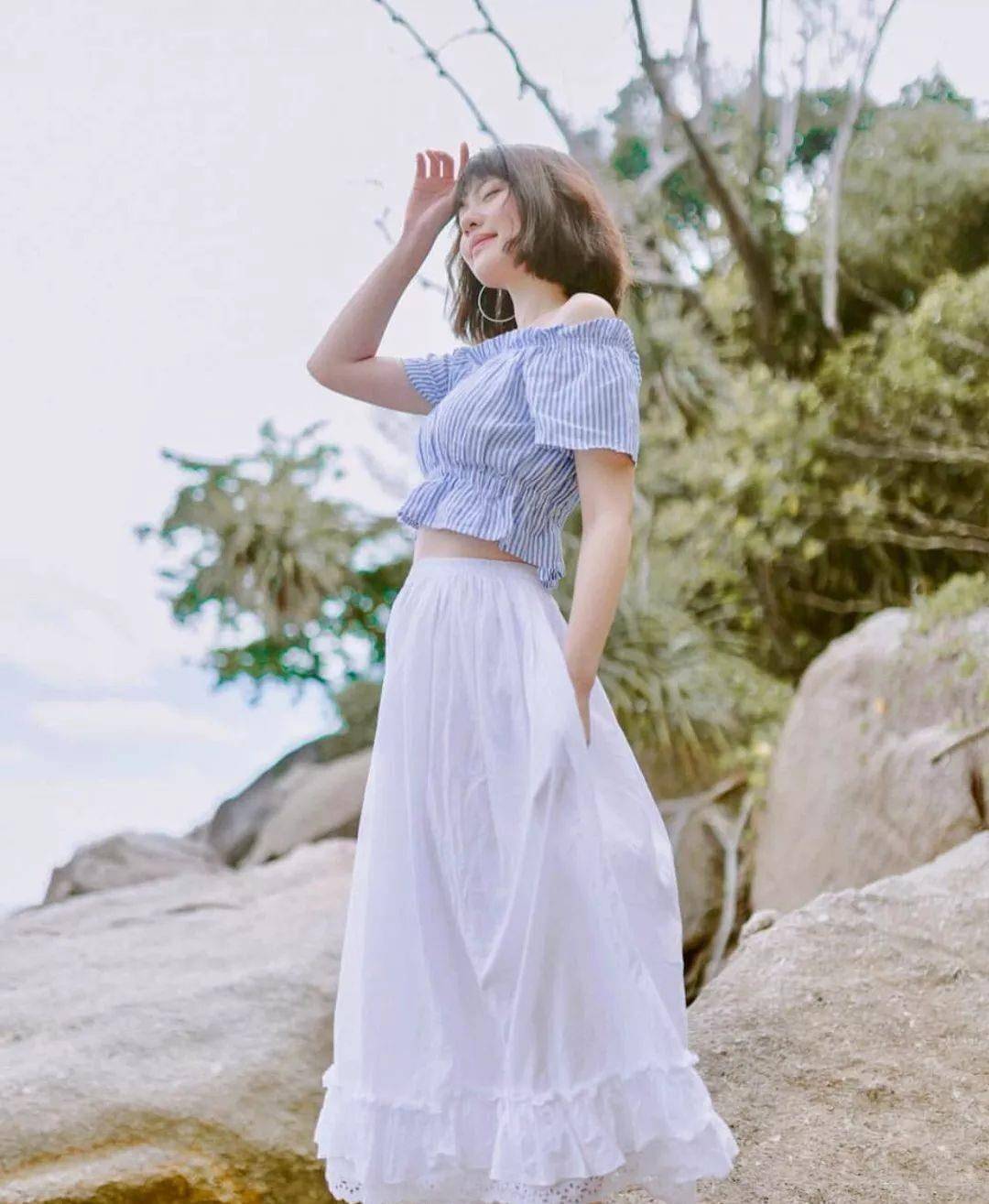 走甜美粉嫩系穿搭的集美,可以学习参考一下泰国的时尚博主galelega的