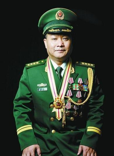 云南省武警总队领导图片