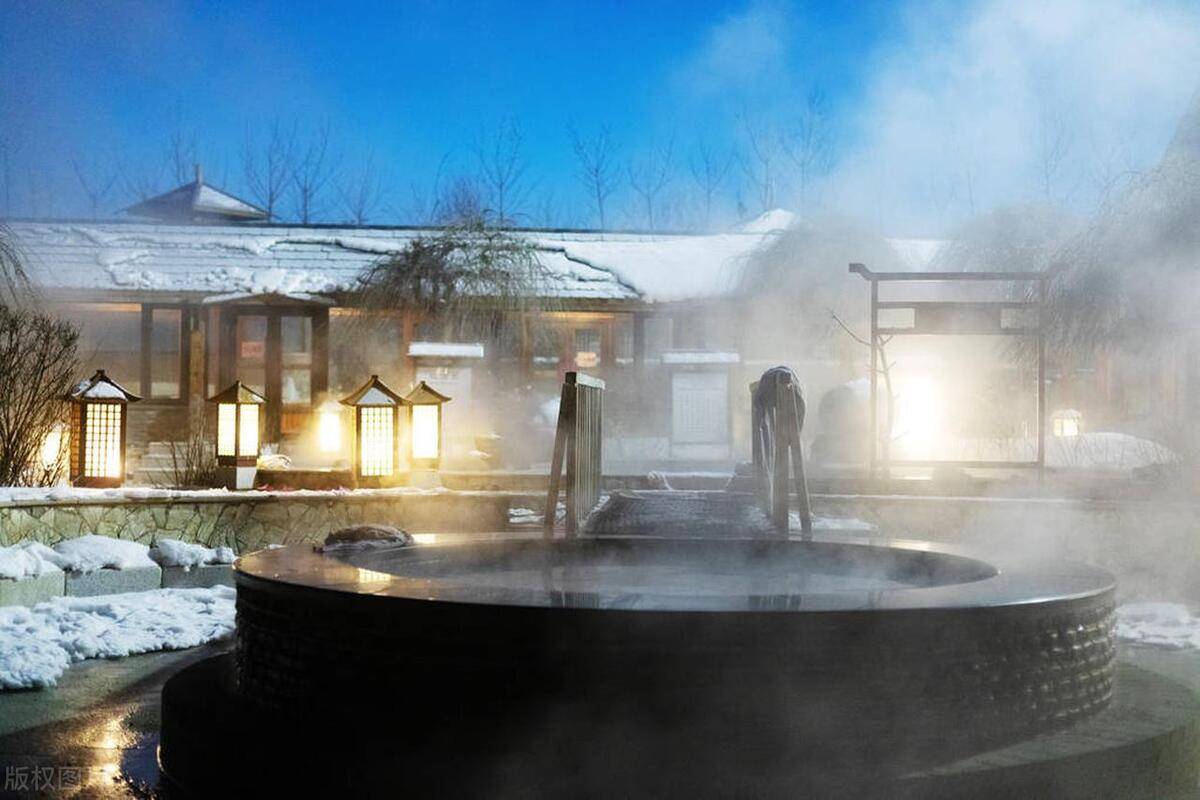 中医理念的养生疗法等,都将赋予你在冬日温泉之旅中独一无二的体验
