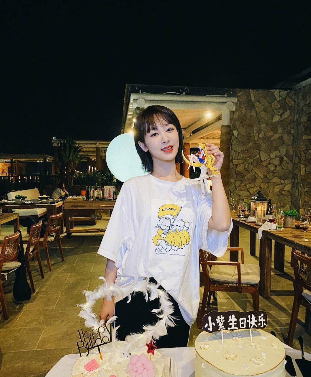 王俊凯粉丝好严格,疑因男方给杨紫庆生,引发大批粉丝脱粉.