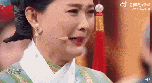 原创50岁晴格格王艳惨状曝光15亿豪宅没了贵妇人设崩带货当网红