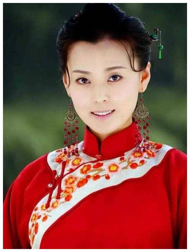 原创珠江人家梁爱琪成名背后的艰辛46岁婚姻谜团揭秘