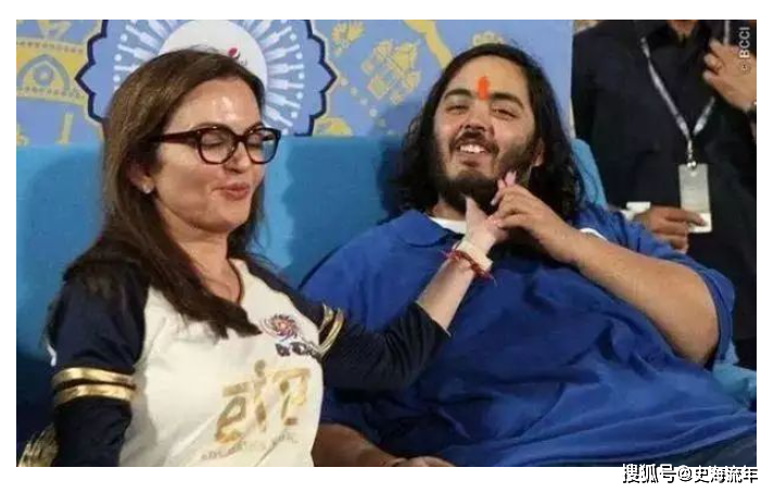 拉迪卡·麦昌特与阿南特的结合可谓是门当户对,两大家族的联姻无疑将