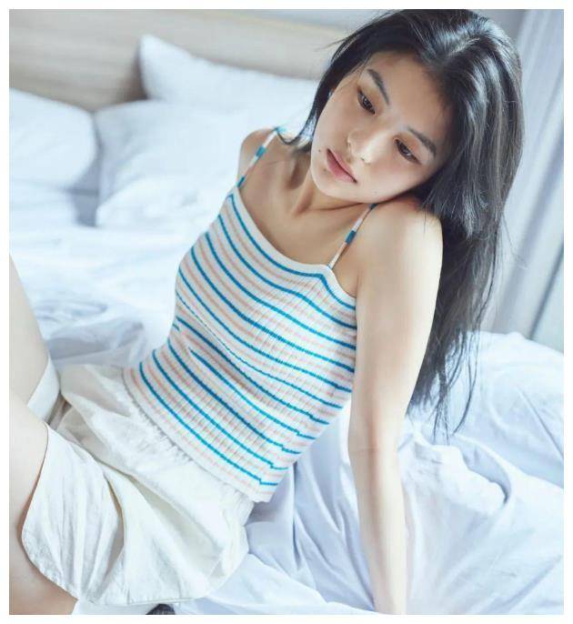 日本混血美女,清纯界颜值天花板,出口夏希引网友疯狂夸赞_魅力_才华