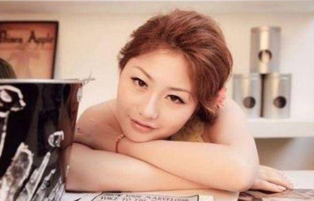 悍匪周克华被击毙后,同居女友称不认识他,短信记录暴