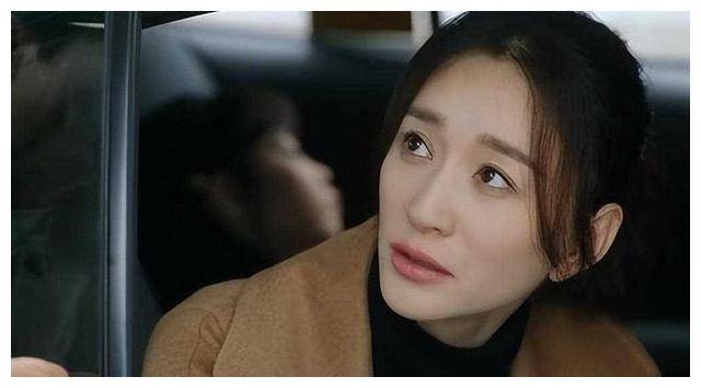 李小冉47岁蜕变!探索新生活,迈向成功之路_逆境_故事_波折