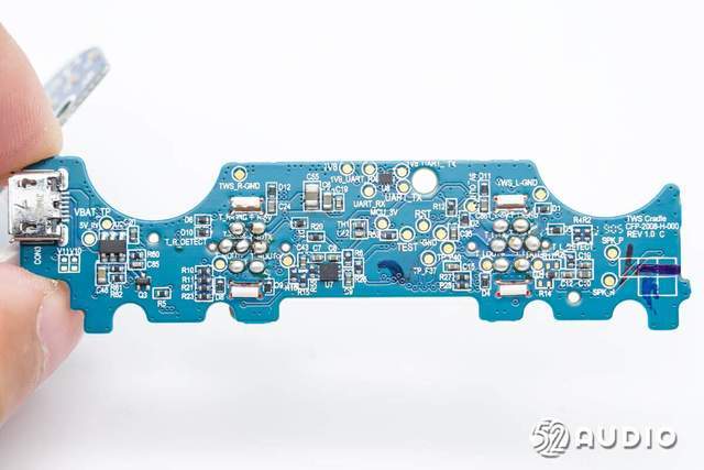 phiaton斐雅通bolt bt700真无线耳机拆解,搭载动铁单元,内置双麦克风