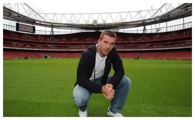 前足坛巨星,打造2亿欧烤肉帝国,退役致富传奇_波多尔斯基_德国_豪门