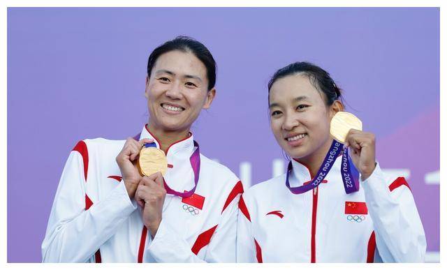 沙排女神功勋荣耀,五度赴奥牵手表彰,获赞有望_薛晨_公示_体育运动