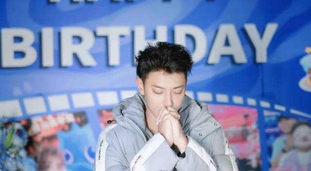 原创黄子韬发表生日感言我的愿望是关于一直爱着我的你们谢谢陪伴