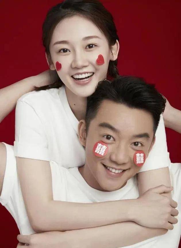 郑恺老婆苗苗,曾被剧组人员孤立博同情,如今却人设崩塌_大佬_女孩子