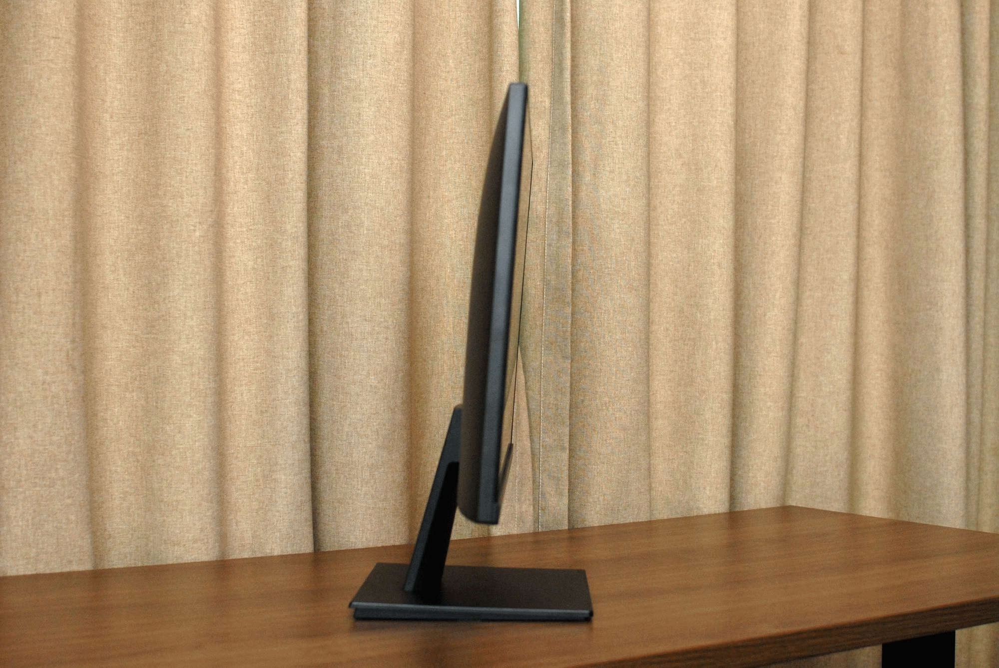 超值入手！科睿P4显示器，六百元以下新宠