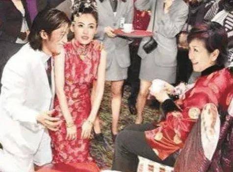 复合_媒体_传言