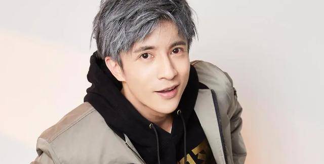 薛之谦再惹争议,徐冬冬尹子维订婚,男星隐婚生子_徐东东_网友_电影