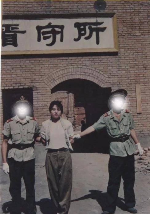 新中国最美女囚犯任雪:被矿长多次玷污而杀他女儿,枪决露出微笑