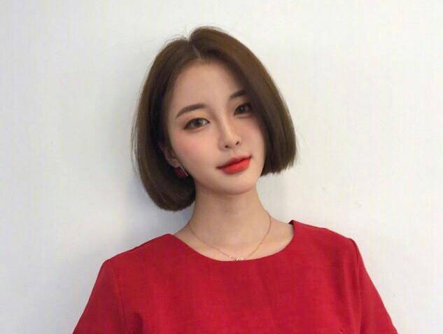 但实际好看的发型,气垫烫美过羊毛卷,任何脸型都超美_短发_姐姐_长发