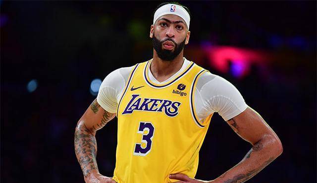 詹姆斯31 4 9,普尔34 3,浓眉天神下凡,两奇兵成