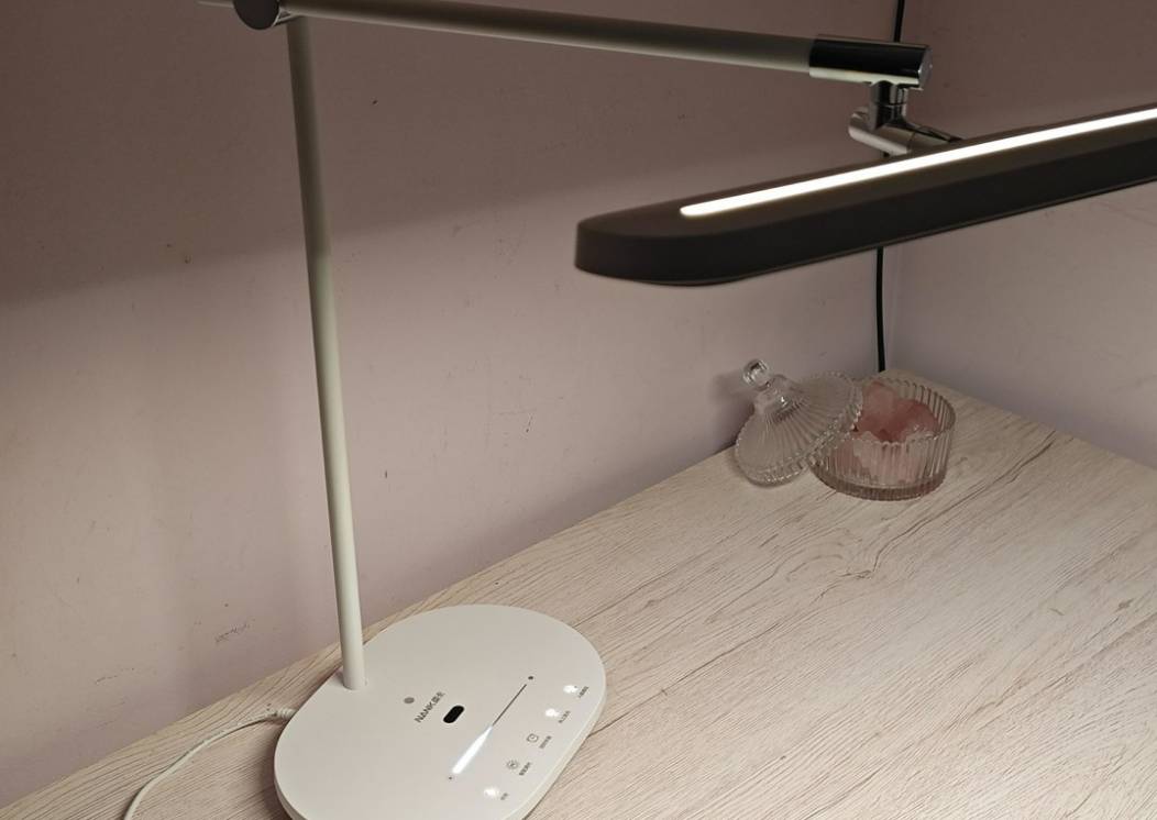 护眼灯有没有护眼的效果啊?5大送礼护眼台灯佳品机型推荐