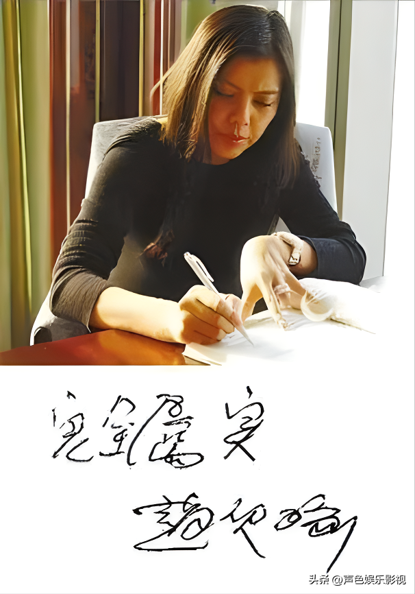 赵欣瑜当着所有媒体的面表示,是通过她的牵线搭桥,把章子怡介绍给艾维