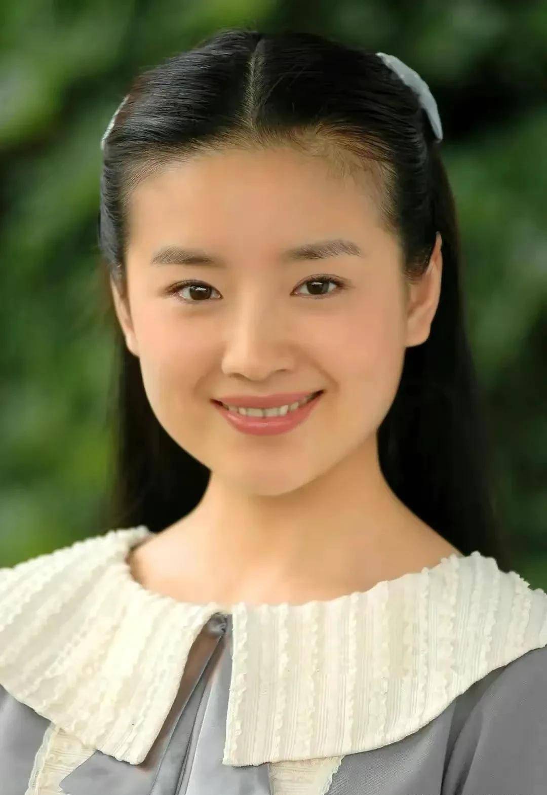 今上热搜竟因畸形母爱_董洁_儿子_表演