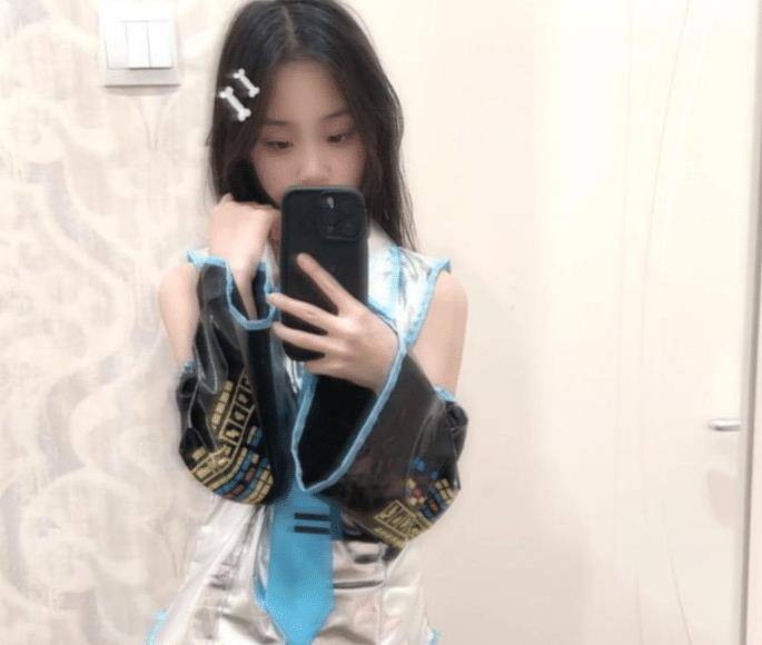 赵露思问整容犯法吗
