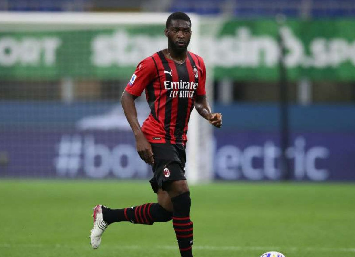 拜仁慕尼黑今夏可能签下ac米兰中后卫托莫里