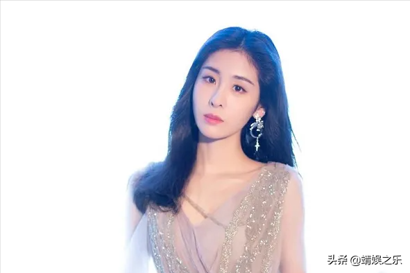 未婚生子1年多,华晨宇被扒新恋情后,张碧晨有喜真相被质疑_孩子_节目