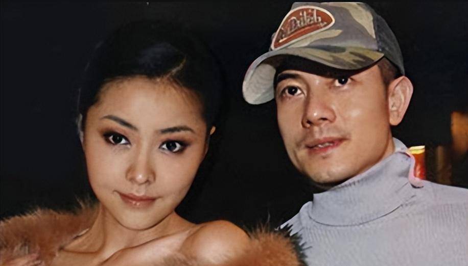 原创四大天王郭富城娶网红方媛后生下两女如今家庭幸福生活美满