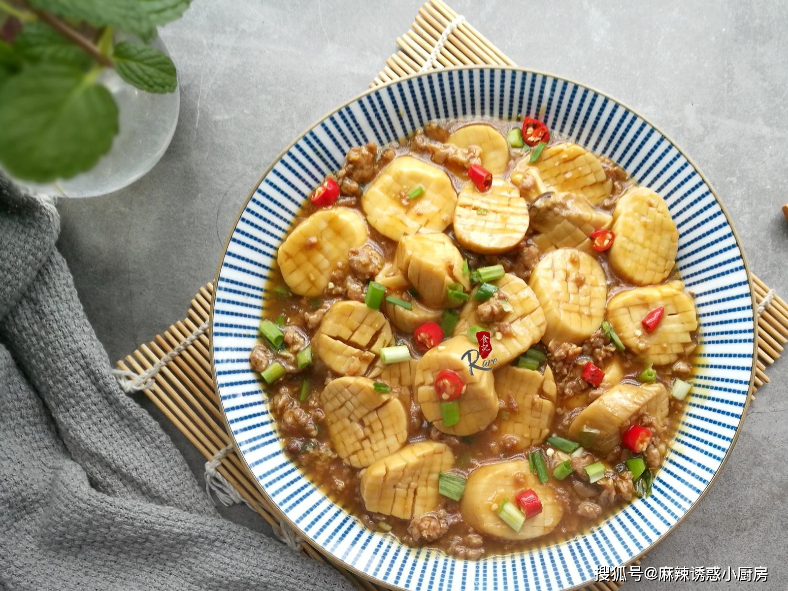爱炒它当饭吃,一天一顿不节食,小腰细了气色也好_杏鲍菇_小孩子_菌类