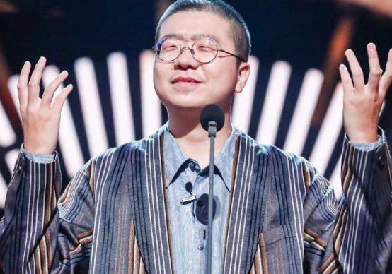 被前妻家暴的王自健,捧红李诞和王建国,自己事业陷入阴影_生活_栏目