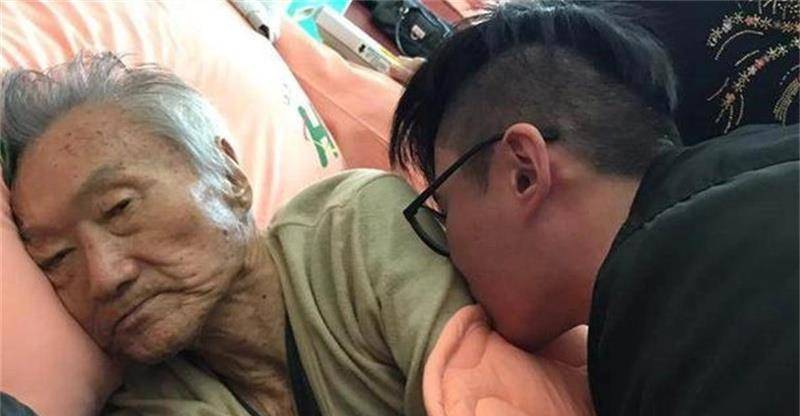 原创名嘴傅达仁患癌痛苦不堪赴瑞士选择安乐死在儿子怀中安然离世