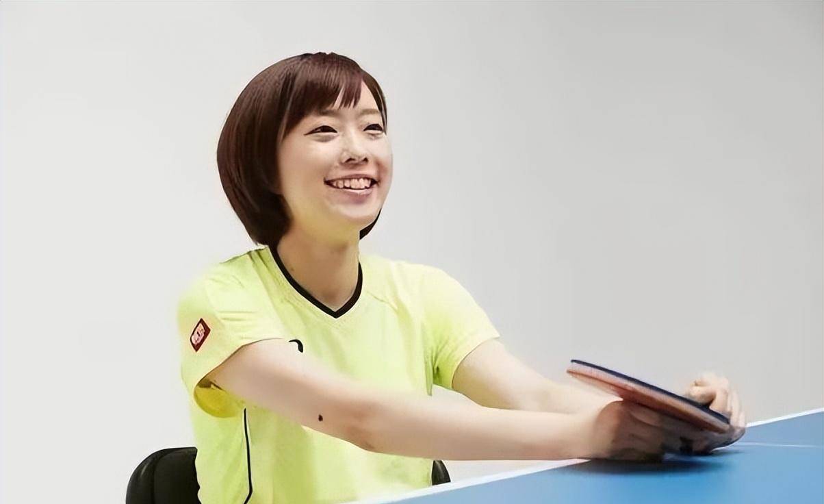 原创普通职员夏露为何能嫁给马龙18岁时果断追求石川佳纯再谈马龙