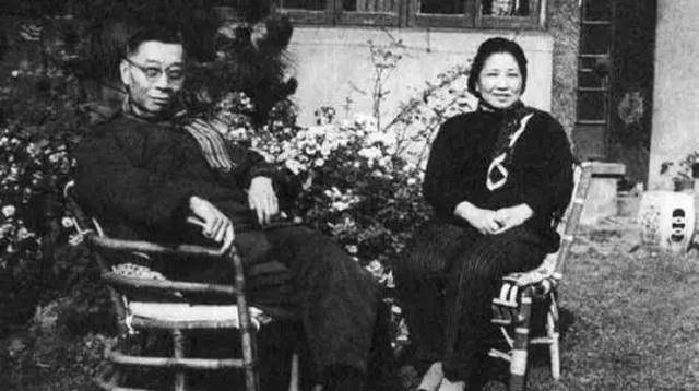 引发两人多年恩怨,晚年她悔不当初_朱梅_罗潜_成家榴