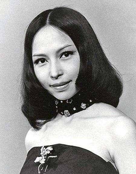 狄娜:一脱成名,迷倒1000男人,张国荣也为之倾倒,一生堪称传奇_电影