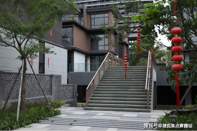 华侨城纯水岸售楼处华侨城纯水岸售楼中心24小时电话纯水岸楼盘详情