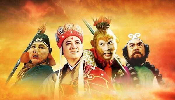 猪八戒在《西游记》里出现的时候,第一次是在如来拿下了孙悟空后,玉帝