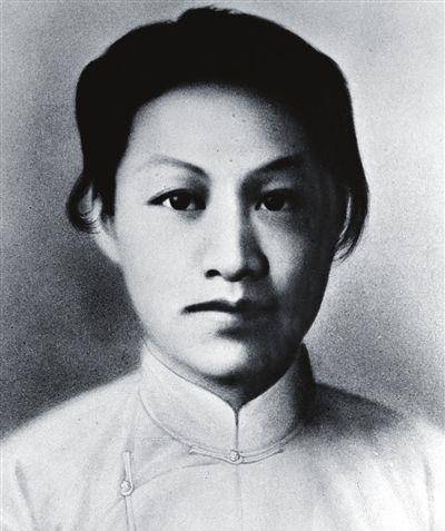 我们常在电影电视剧中看到的老虎凳,点击等手段,日本人都在赵一曼身上